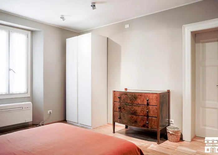 Casa Vecchia 2 By Design * Bellano